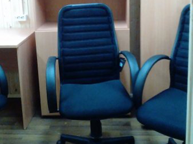 Офисное кресло «Менеджер-ULTRA» (CP-5 Pl)